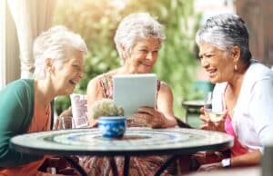 how to choose the best senior living community for parents