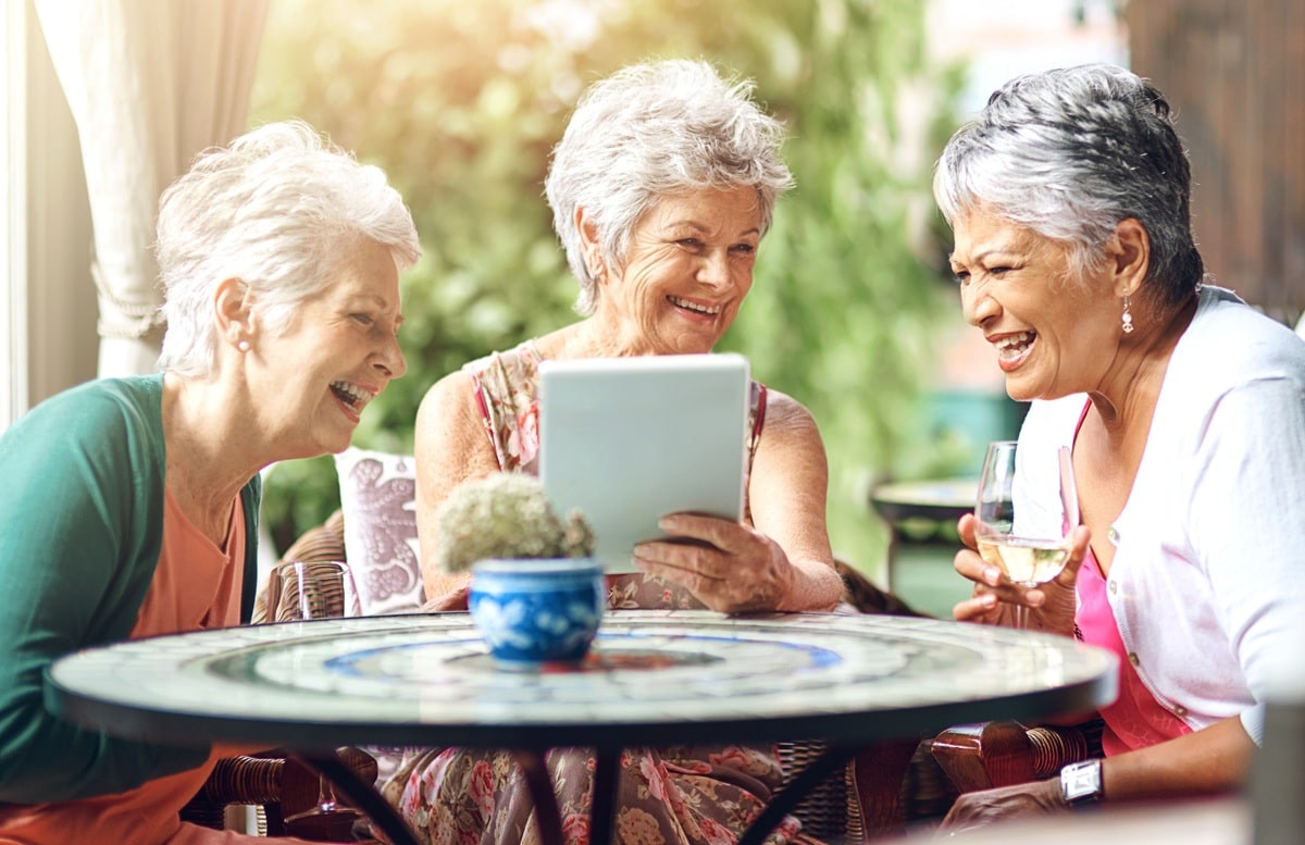 how to choose the best senior living community for parents