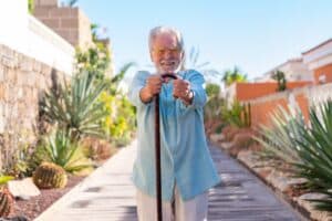 ways senior living communities promote longevity